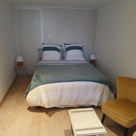 Le Lys Appartement Saintes Buitenkant foto